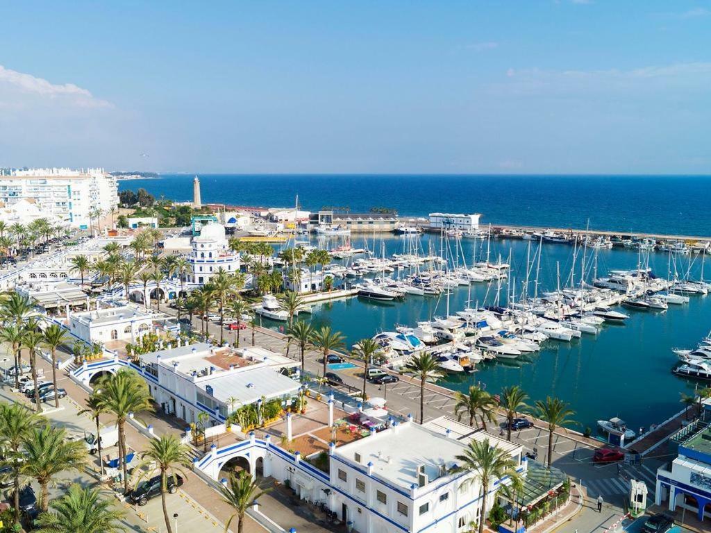 Urbanizacion Puerto Paraiso Эстепона Экстерьер фото
