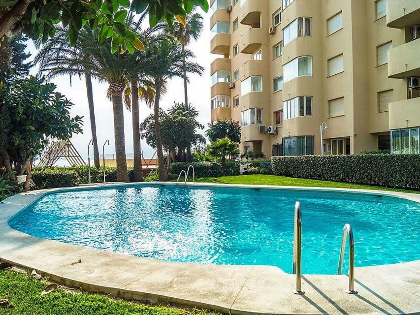 Urbanizacion Puerto Paraiso Эстепона Экстерьер фото